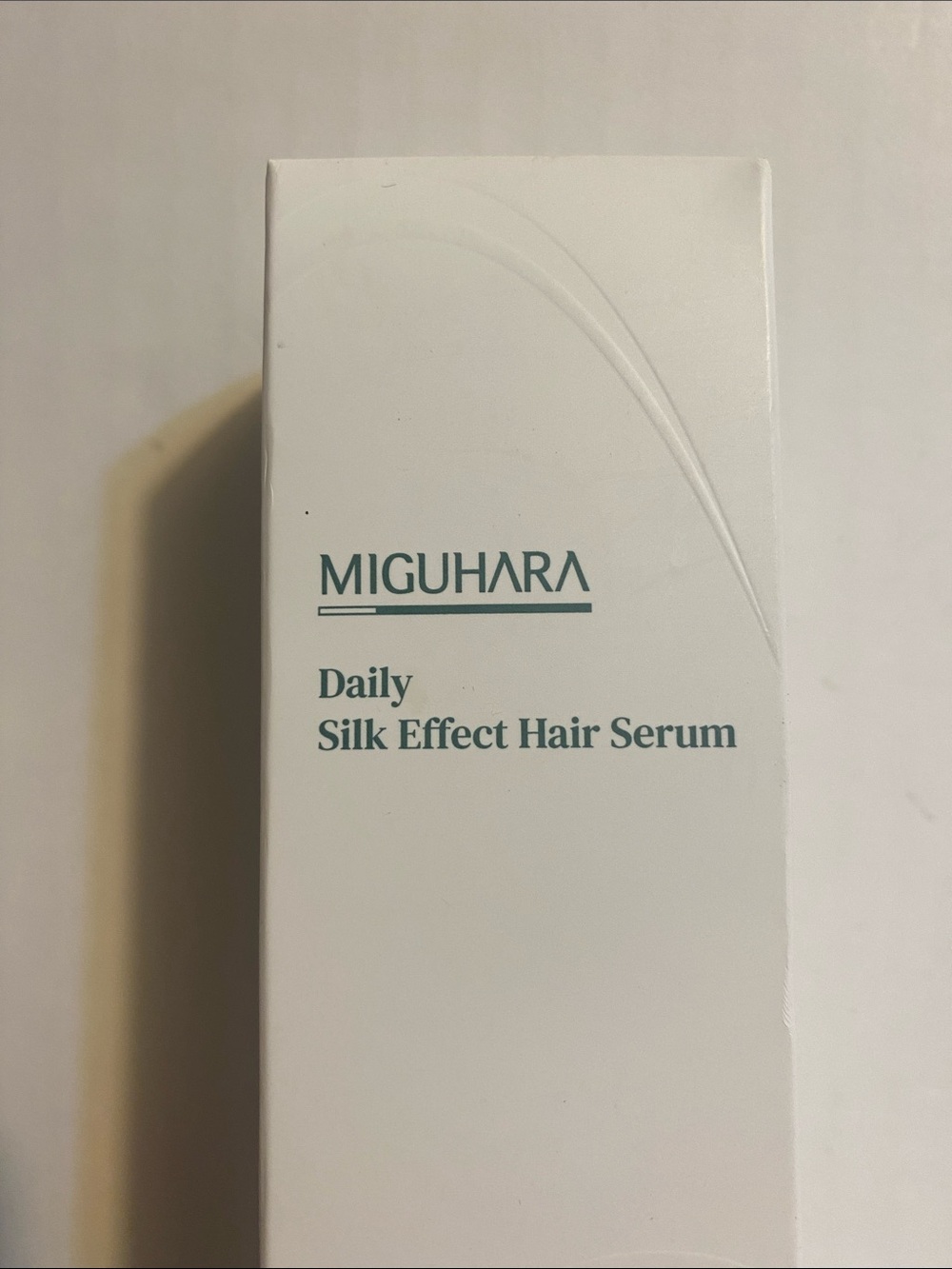 Miguhara Daily Silk Effect Hair Serum — White